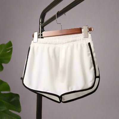 Short Sport Femme - BreezeFit™ - Blanc - Bravery Fitness